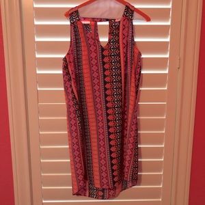 Size Small Women’s Dress. 100% Viscose.